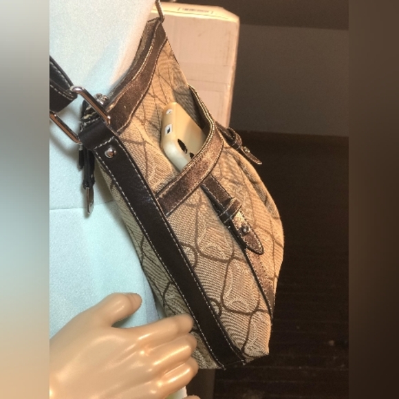 Nine West Sinewave Pattern XBody. § - Picture 6 of 12